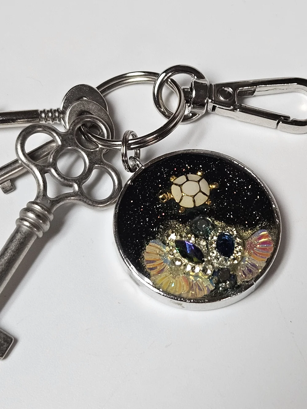 Handcrafted Black Glitter Turtle Keychain Card Holder Accent